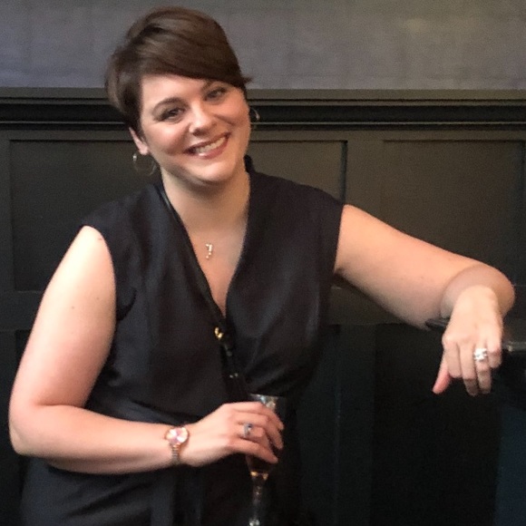 Meet your Posher, Natalie - Picture 1 of 1